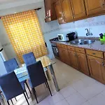 Casa Manos Névoa *