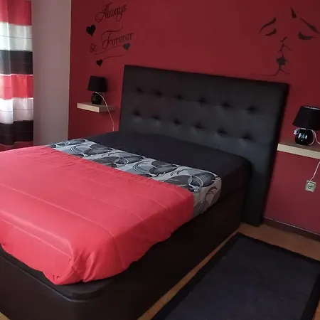 Casa Manos Nevoa Geres