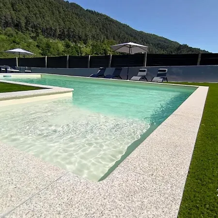 Casas Manos Nevoa شقة