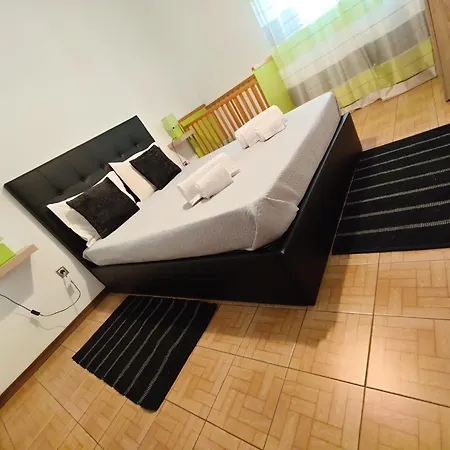 Casas Manos Nevoa *