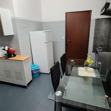 Casa Manos Nevoa * Geres