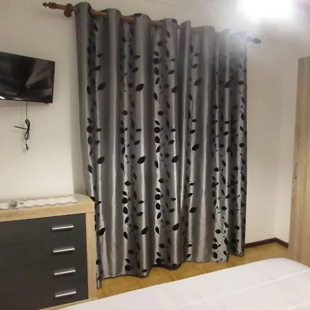 Casa Manos Nevoa