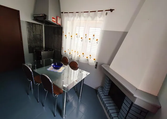 Casa Manos Nevoa Geres