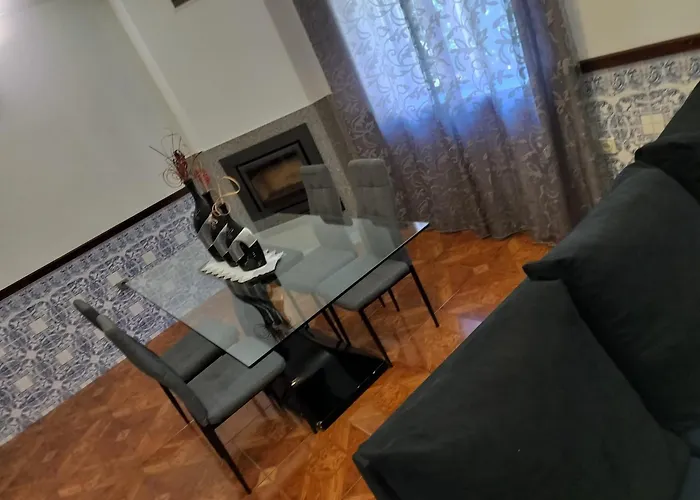 Casa Manos Nevoa * Geres